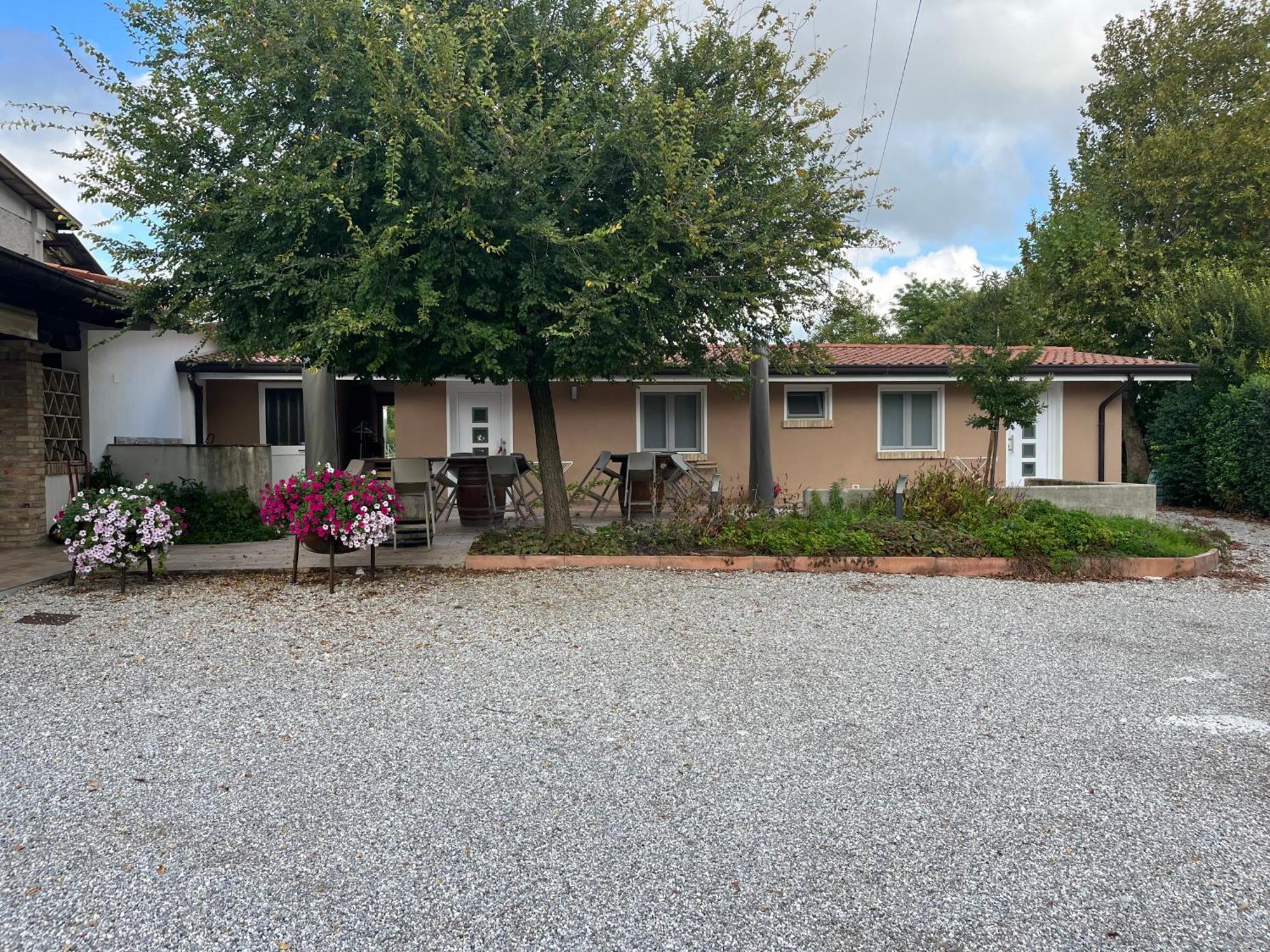 Agriturismo Pelos Ruda Bagian luar foto